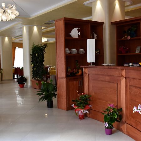 Hotel Riviera Azzurra 올리베리 외부 사진