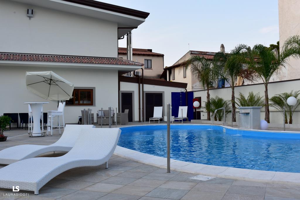Hotel Riviera Azzurra 올리베리 외부 사진